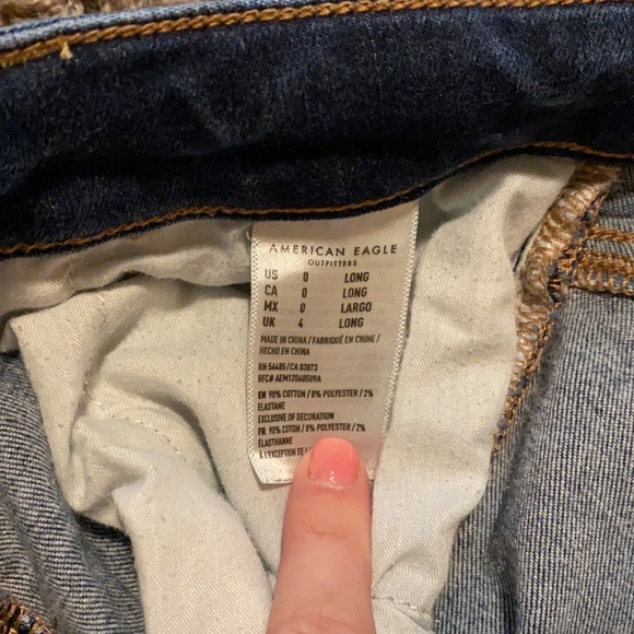 American Eagle women’s jeans - Picture 3 of 3
